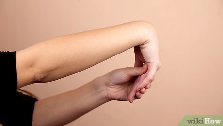 O alongamento que alivia a tensão diária - inspiração 1