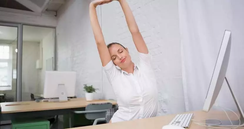 Alongamento de Costas: Diga Não à Corcunda - inspiração 2