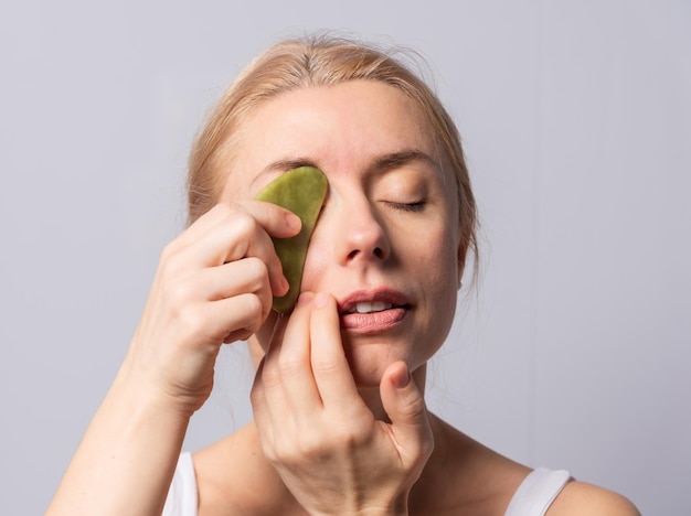 Olhar Revitalizado: A Área dos Olhos Merece Atenção Especial - inspiração 2