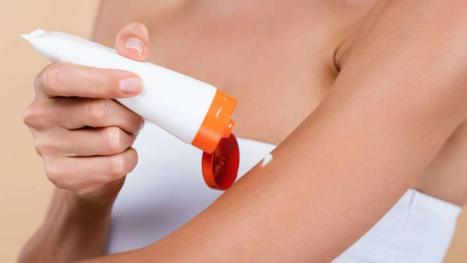 Hidratação Constante: Beba Água e Mantenha Sua Pele Feliz - inspiração 2