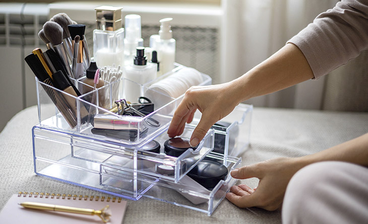 Organizadores de Parede: Liberando a Bancada para a Criatividade - inspiração 1