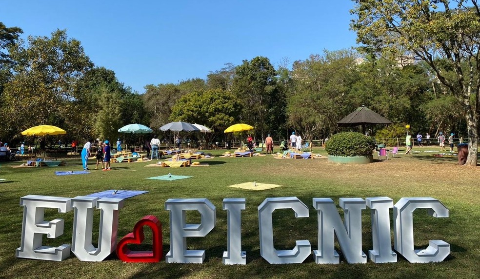 Acessórios de Moda para um Look Descontraído - inspiração 1