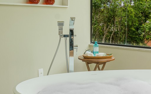 Cuidados com os Pés: Um Alívio Merecido para Seus Passos - inspiração 1