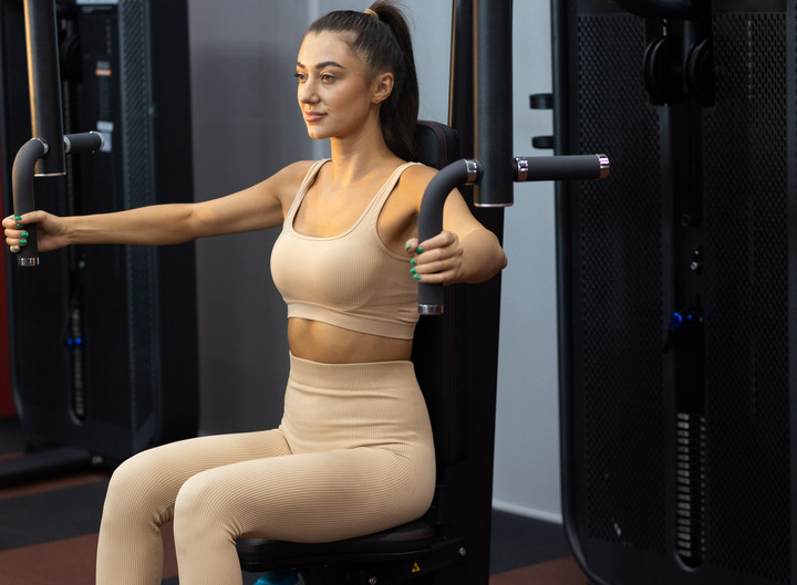 O V-Raise: Uma Variação Avançada para Desafiar Seus Ombros - inspiração 2