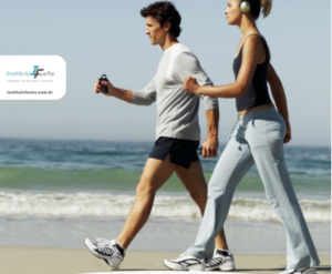 Como escolher o melhor tipo de areia para caminhar