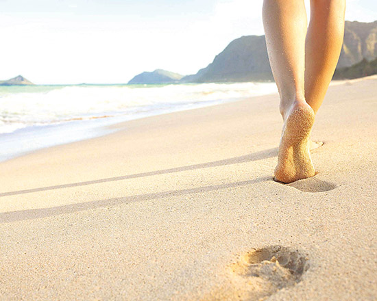 5 Exercícios para fazer na praia além da caminhada