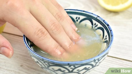 5 Receitas Caseiras para Clarear Unhas Amareladas