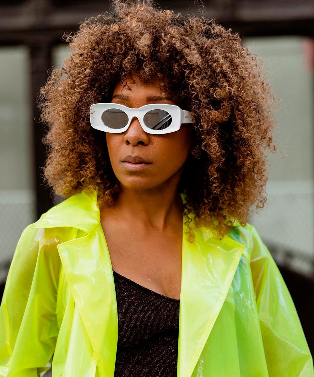 Como clarear os cabelos naturalmente com chá preto