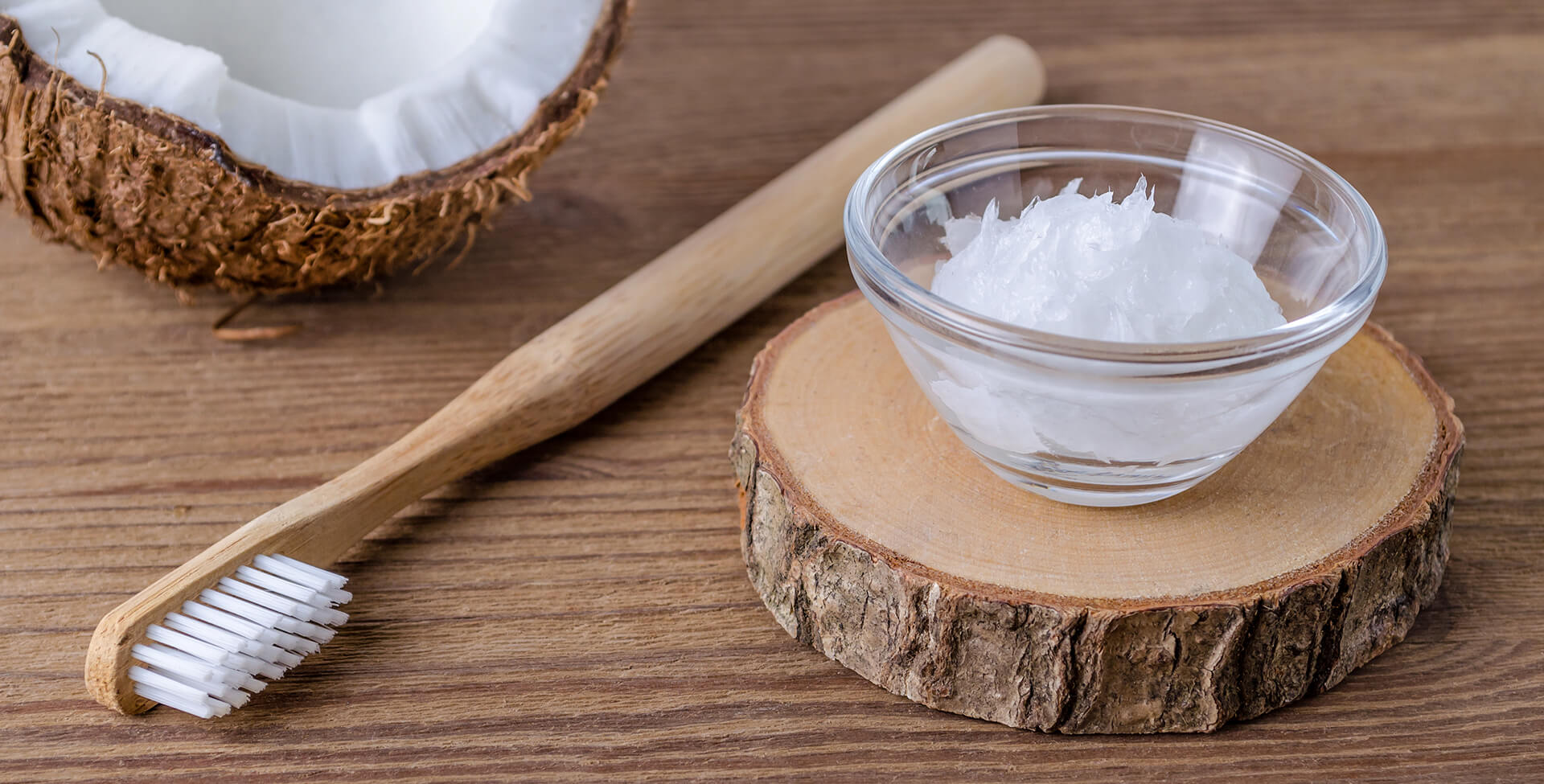 Óleo de Coco para Clareamento: Mitos e Verdades Comprovadas