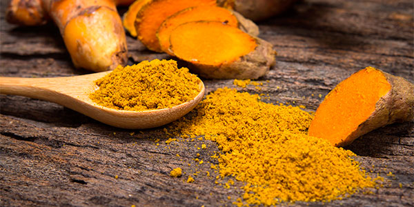 5 Mitos sobre Clareamento Dental Caseiro