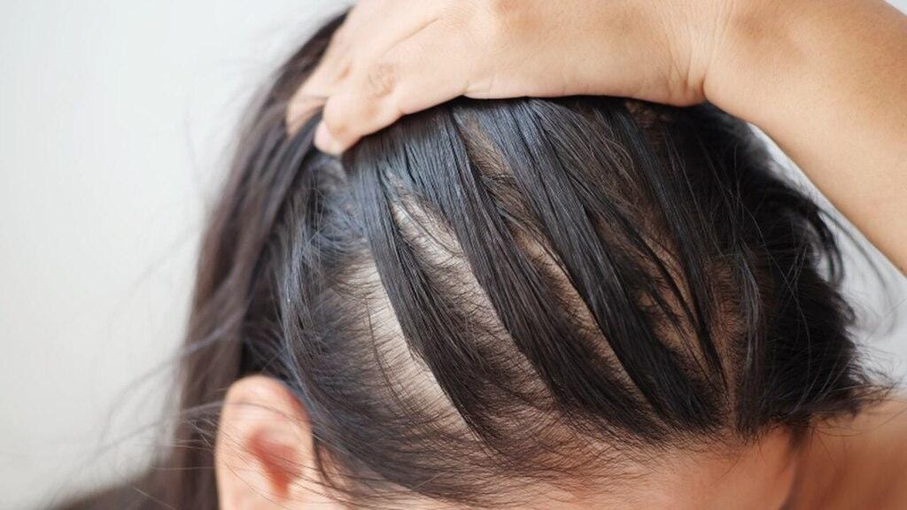 Guia Completo de Vitaminas para Cabelo na Menopausa