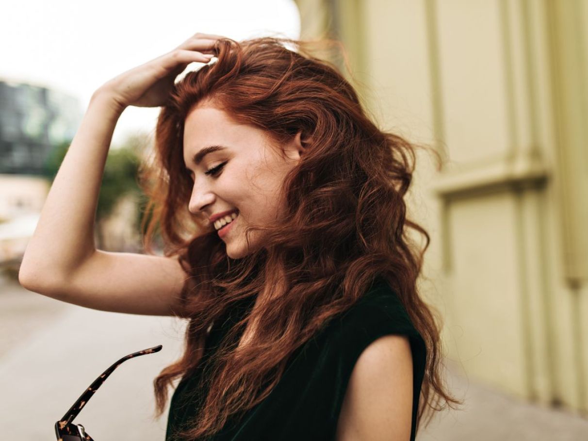 Os Perigos das Químicas Excessivas para a Saúde Capilar