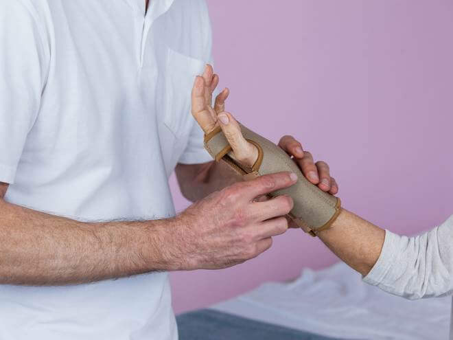 Quando a Cirurgia é a Melhor Opção para Artrite no Pulso