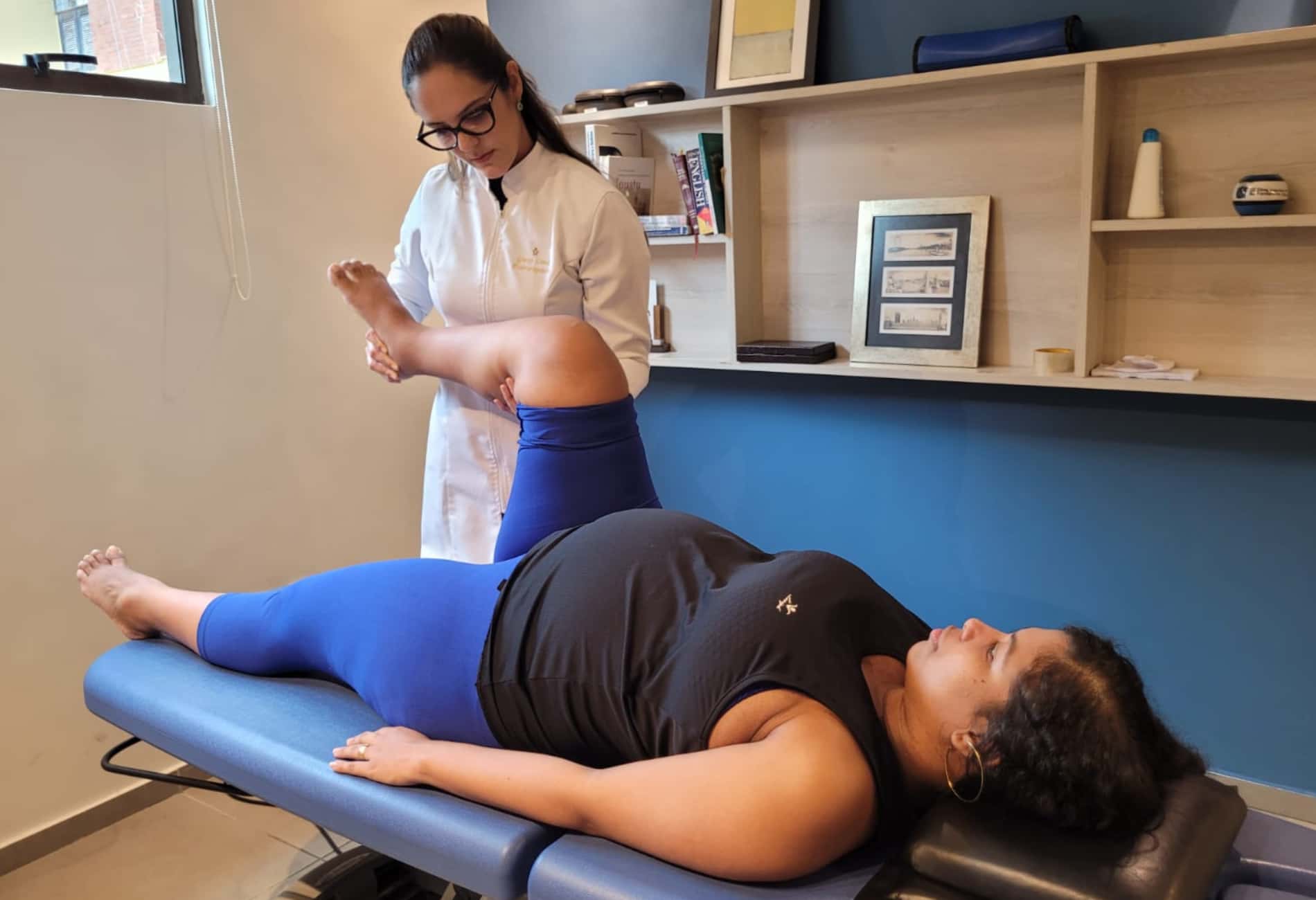 Yoga para Gestantes: Posturas que Aliviam a Dor no Quadril