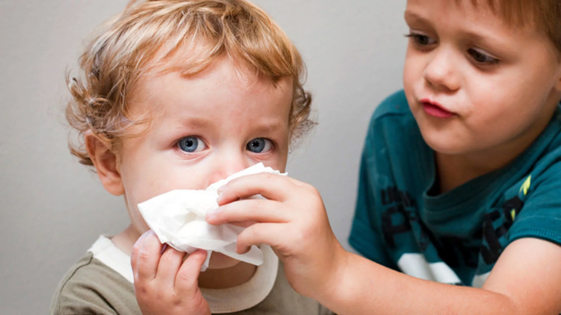 Diferença entre gripe e sinusite em crianças