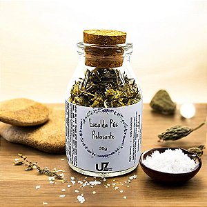 Escalda-Pés Terapêutico: Aliviando Dores e Inchaços