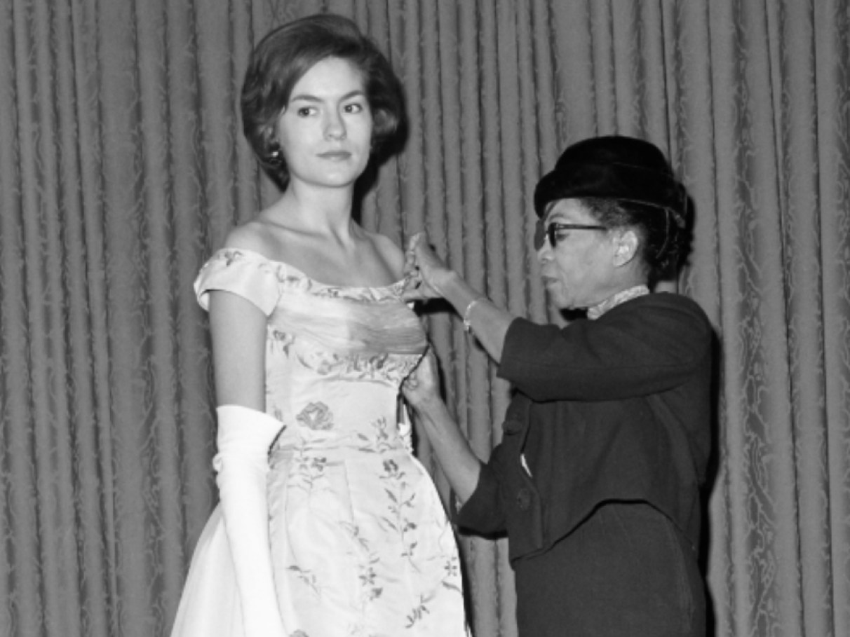 A Influência do Rock 'n' Roll na Moda Jovem dos Anos 50