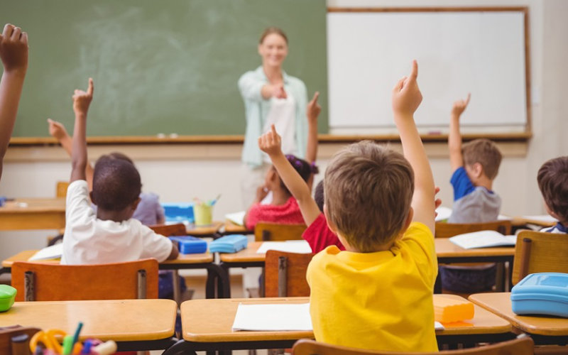 Como a Grécia Antiga moldou o pensamento educacional