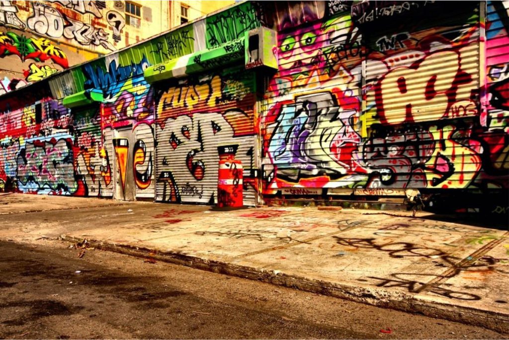 A Evolução do Grafite no Brasil: De Protesto à Arte de Galeria