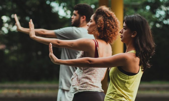 Meditação Ativa vs. Passiva: Qual a Melhor para Você?