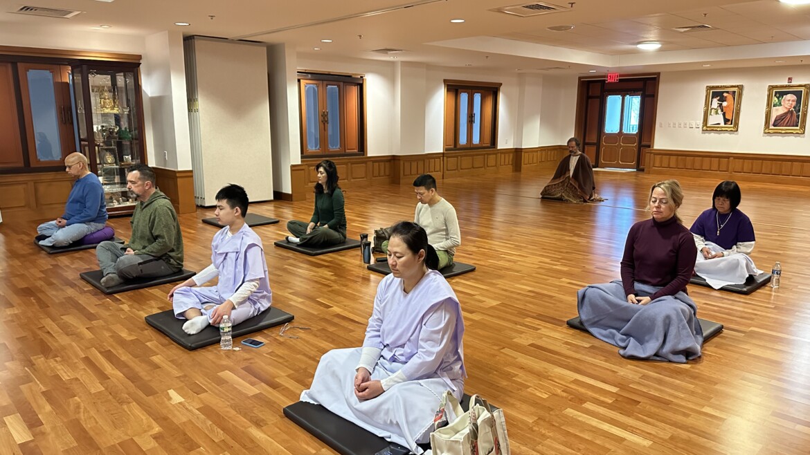 Os 5 principais benefícios da Meditação Vipassana para a saúde mental