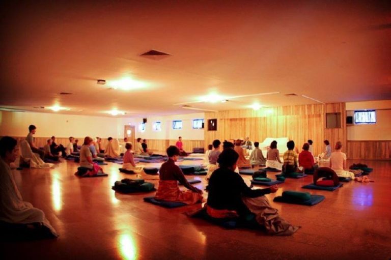 Os 5 principais benefícios da Meditação Vipassana para a saúde mental