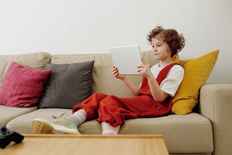 Como Escolher o Sofá Ideal para a Saúde da Sua Coluna