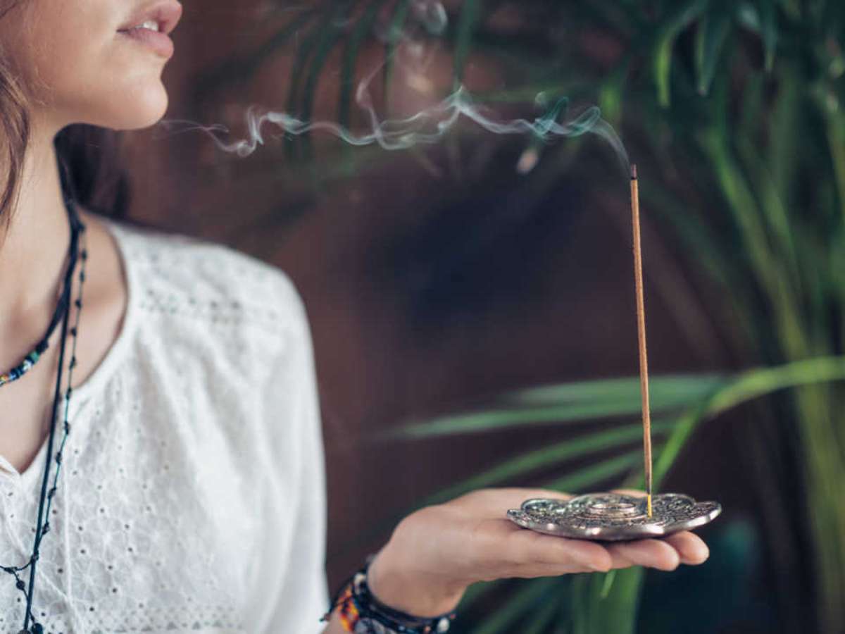 5 Incensos Naturais para Meditação Profunda