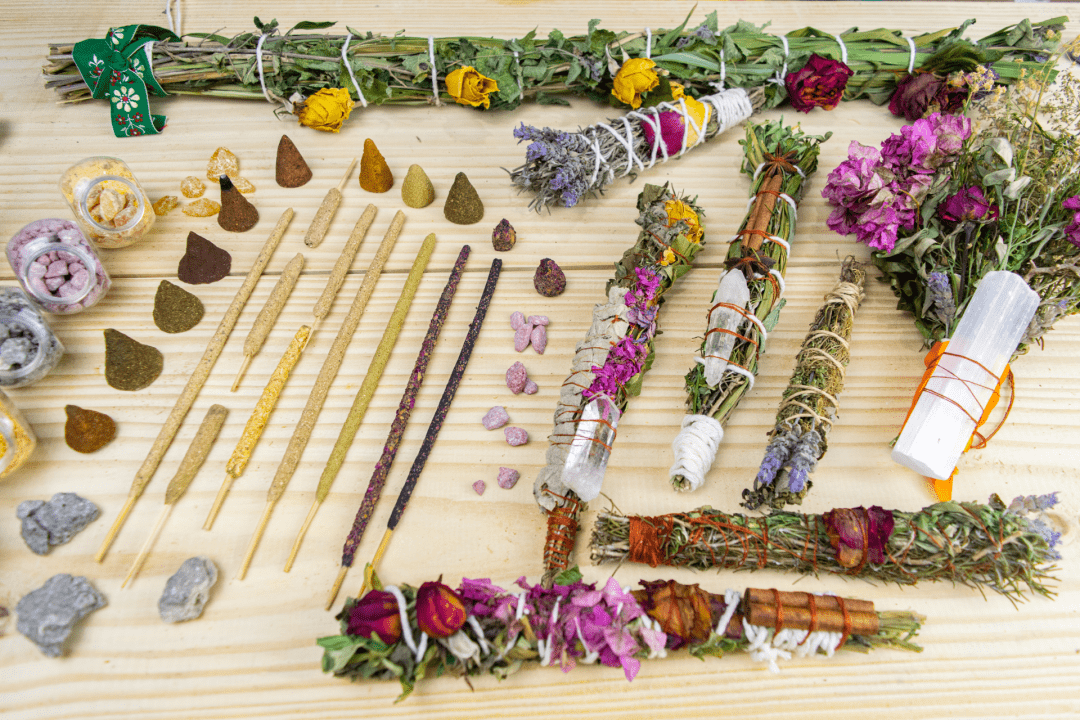 Guia completo de incensos naturais para ansiedade