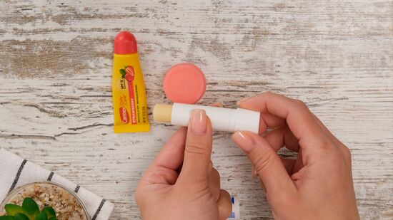 A Diferença Entre Hidratante Labial e Protetor Labial